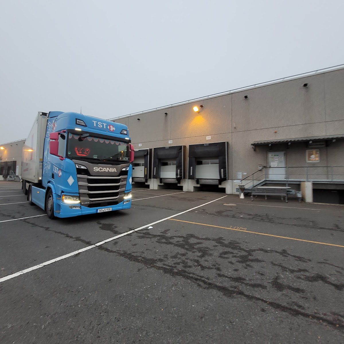 gp_69f945462f20d