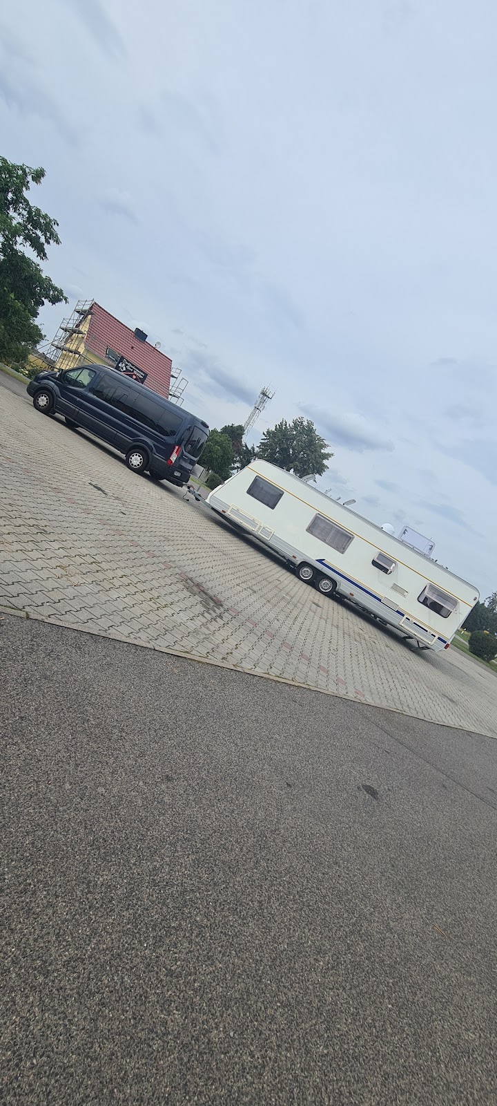 gp_69f9559572243